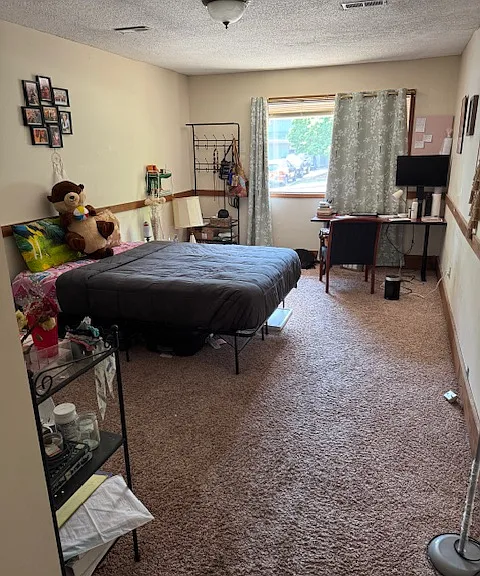 4306 Hunters Club Dr — Photo 2