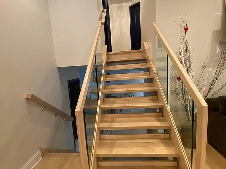4532 Pershing Ave — Photo 3