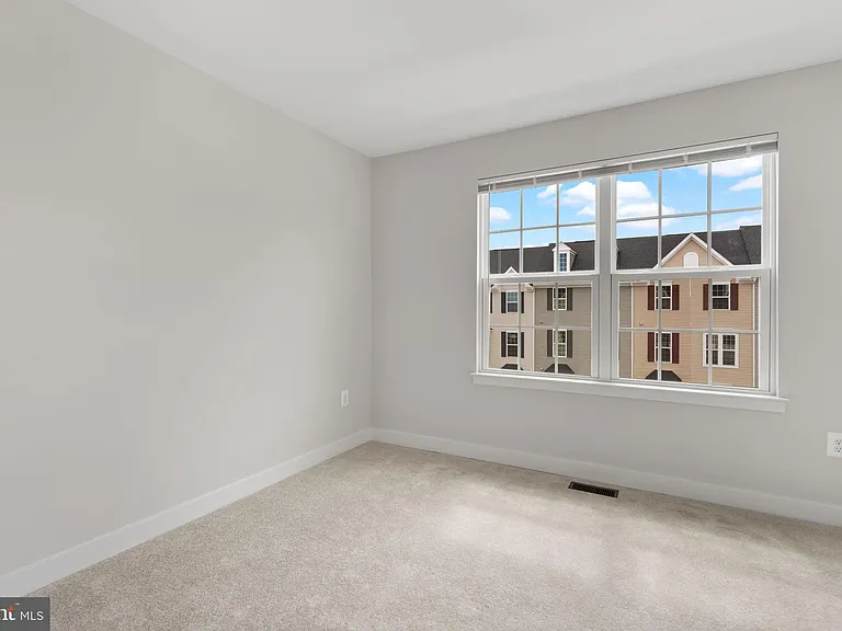 1505 Wilmer Park Ln — Photo 15