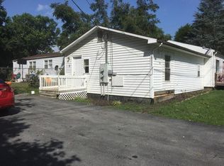 136 Mayflower Rd APT 1, Johnson City, TN 37601