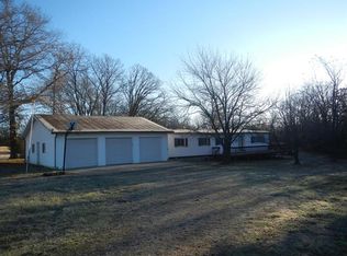 9000 E Elkin Rd, Hallsville, MO 65255