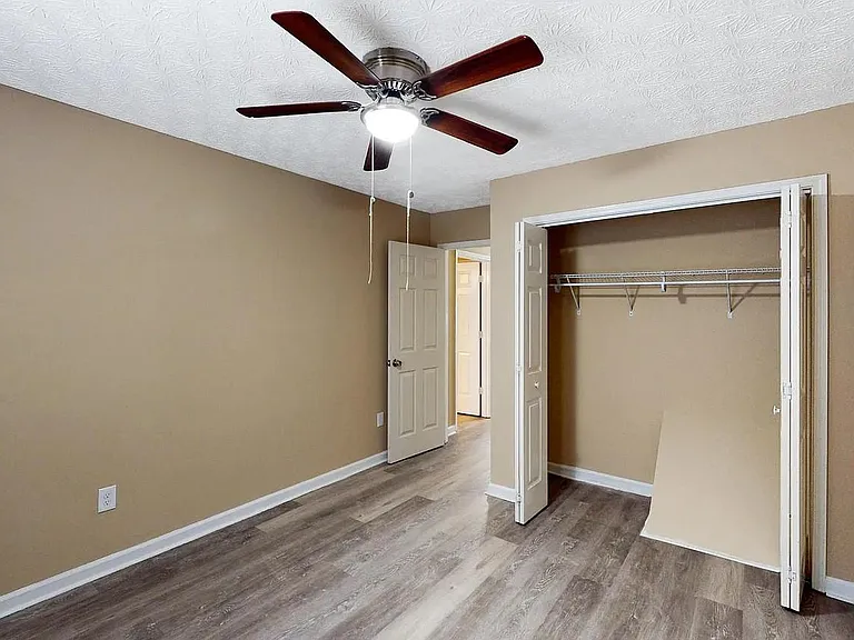1011 Travelers Trl NW — Photo 27