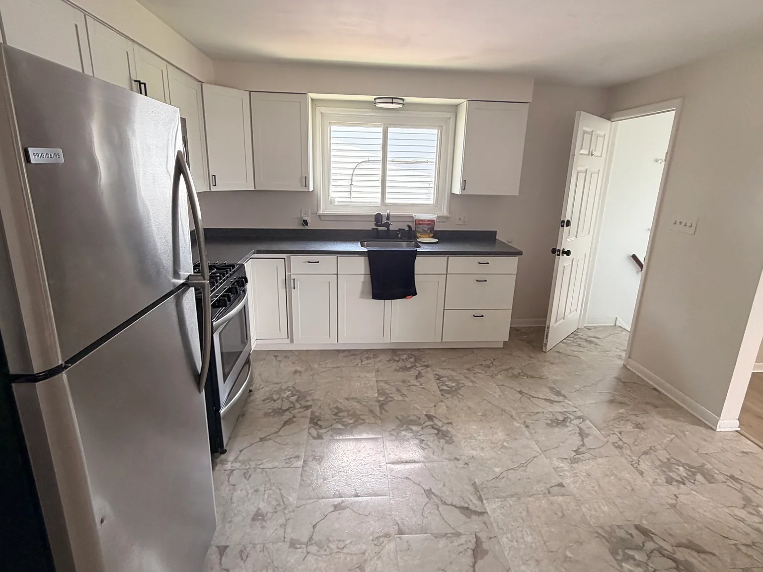 272 Willet Rd — Photo 3
