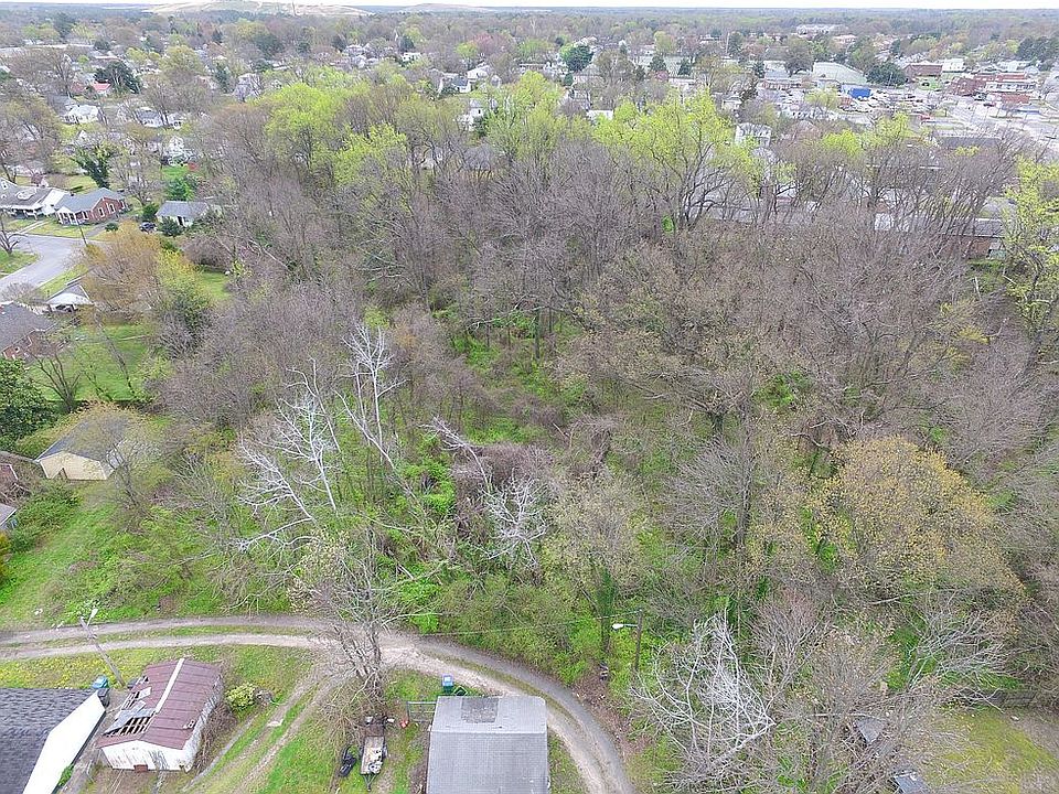 2nd image of 4702 Maverick Ave