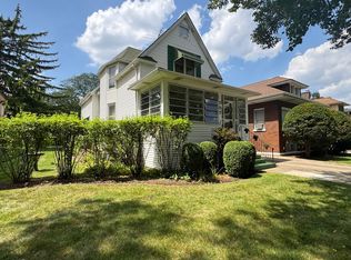 707 Woodbine Ave, Oak Park, IL 60302