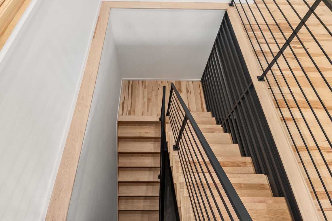 next background image