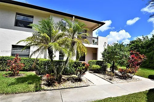 7944 Eastlake Dr #D Photo 1