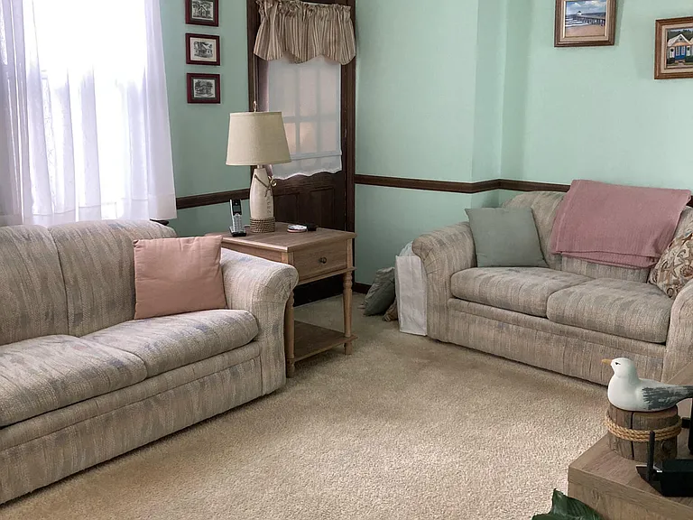 11 Bath Ave — Photo 11