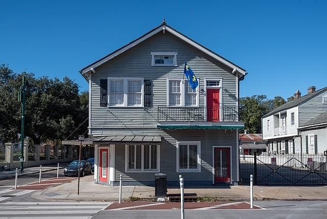 1st image of 1001 N Rampart St