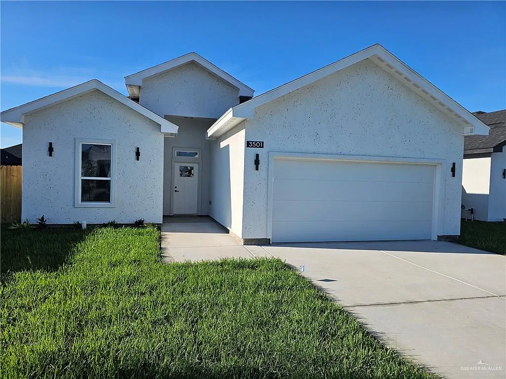 3 bed, 2.0 bath, 1549 sqft, $1,900 — Photo 1