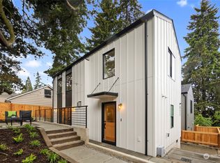 827 NE 96th St, Seattle, WA 98115