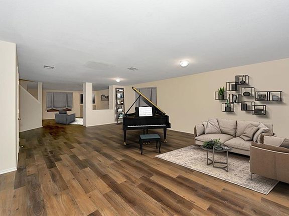 3rd image of 916 Rock Dove Cir