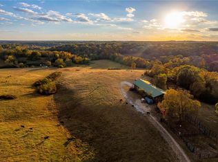 1894 Davis Valley Rd, Leasburg, MO 65535