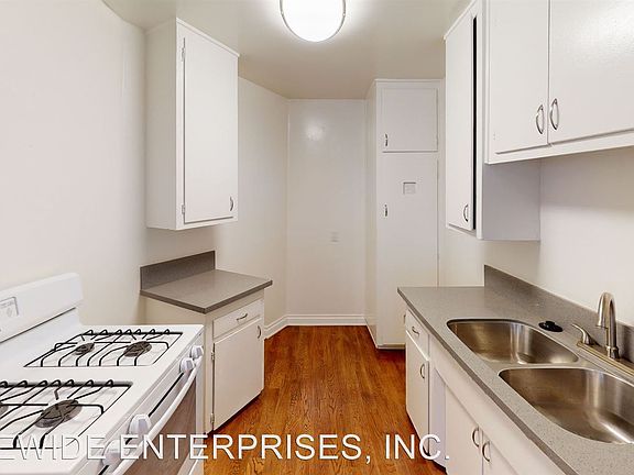 5th image of 11520 Cumpston St APT 8