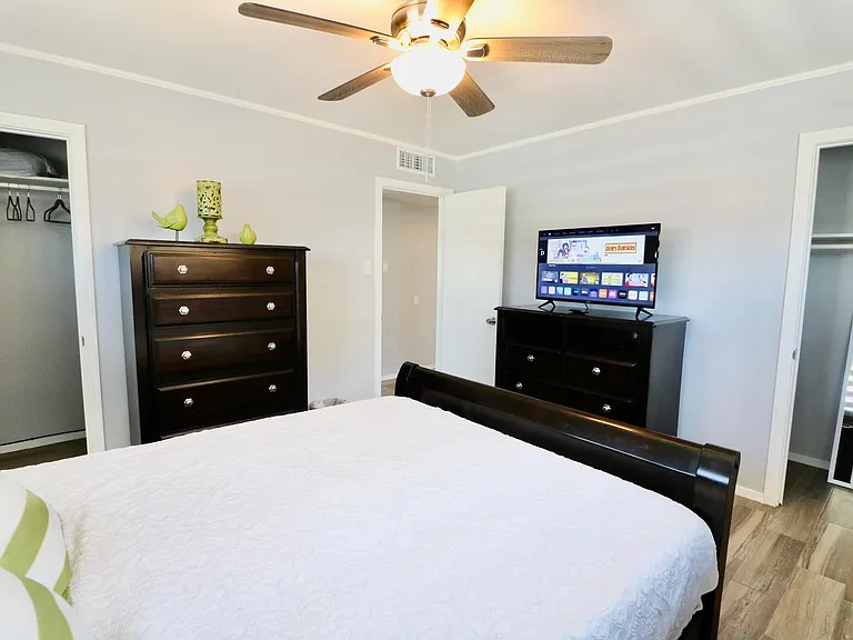 1216 Brookhaven Dr — Photo 23