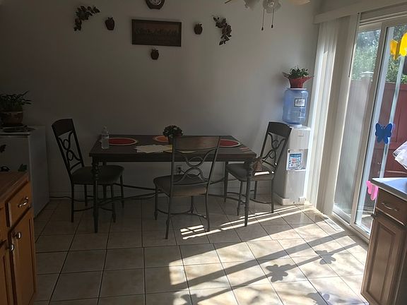 5th image of 1317 Monomoy St APT D