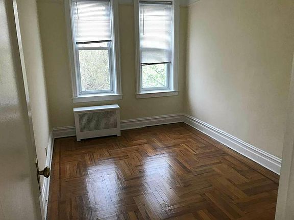 4th image of 48-38 41st St #3F