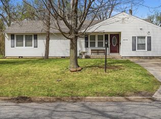 2113 SE Swygart St, Topeka, KS 66605