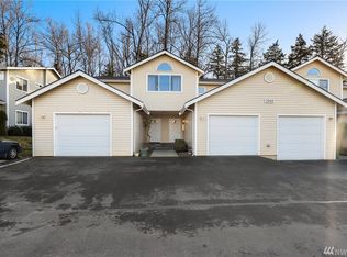 2040 Superior St APT 201, Bellingham, WA 98229