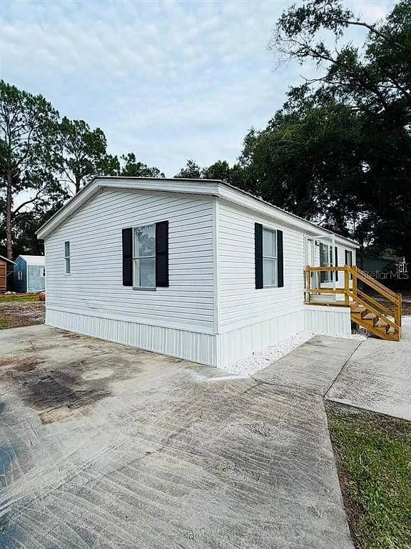 3 bed, 2.0 bath, 1000 sqft, $1,900 — Photo 4