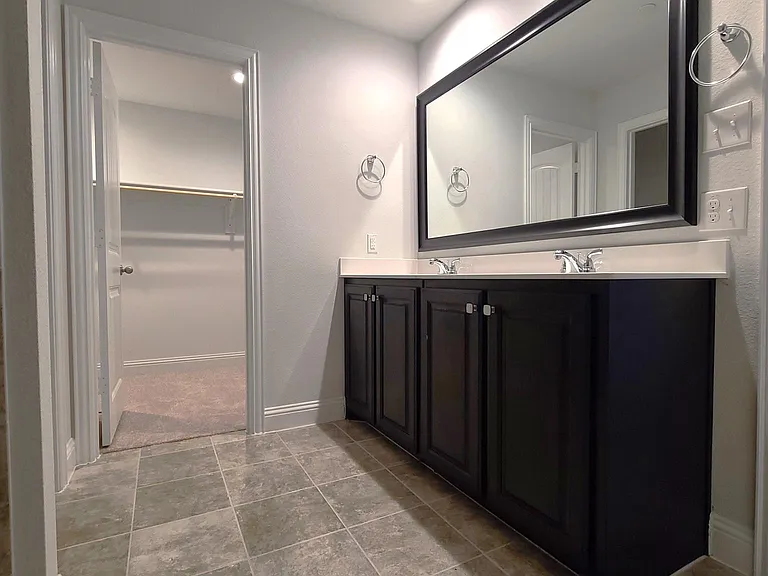6825 Andrew Dr — Photo 12