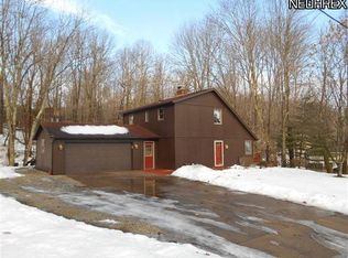 10598 Welton Rd NE, Bolivar, OH 44612