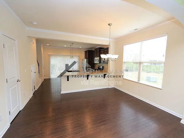 200 Mount Evans Dr — Photo 4