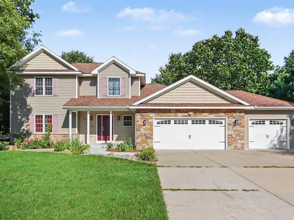 7977 Interlochen St, Kalamazoo, MI 49009