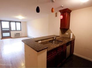 140 Newel St #1B, Brooklyn, NY 11222
