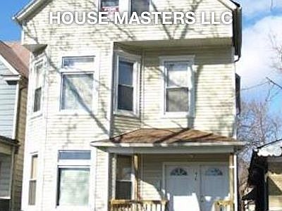 1st image of 628 N Leclaire Ave