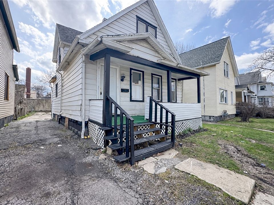 1st image of 365 Weaver St