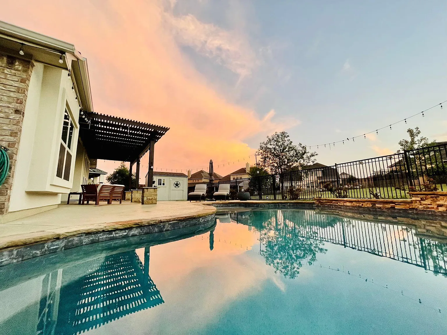 4 bed, 2069 sqft, $6,000 — Photo 4