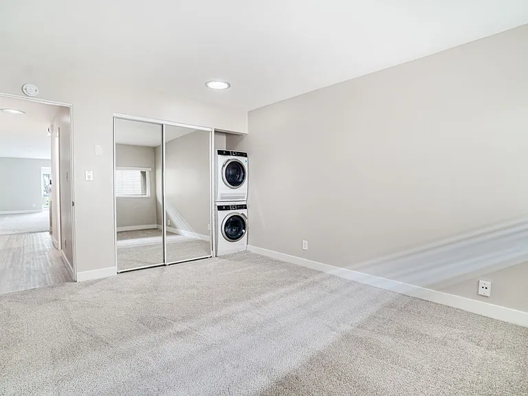 Vue at Lake Murray Apartments — Photo 18