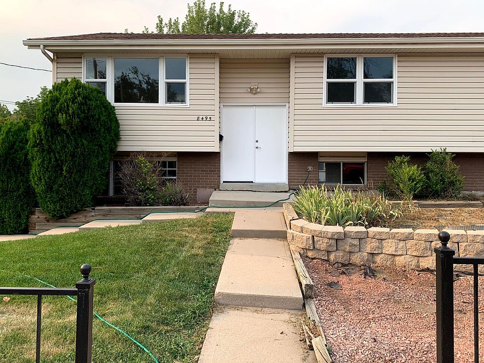 Front of duplex