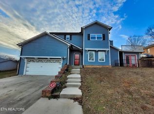 1207 Rockley Rd, Knoxville, TN 37932