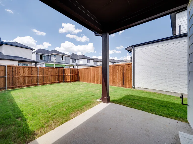 7342 Farley St — Photo 24