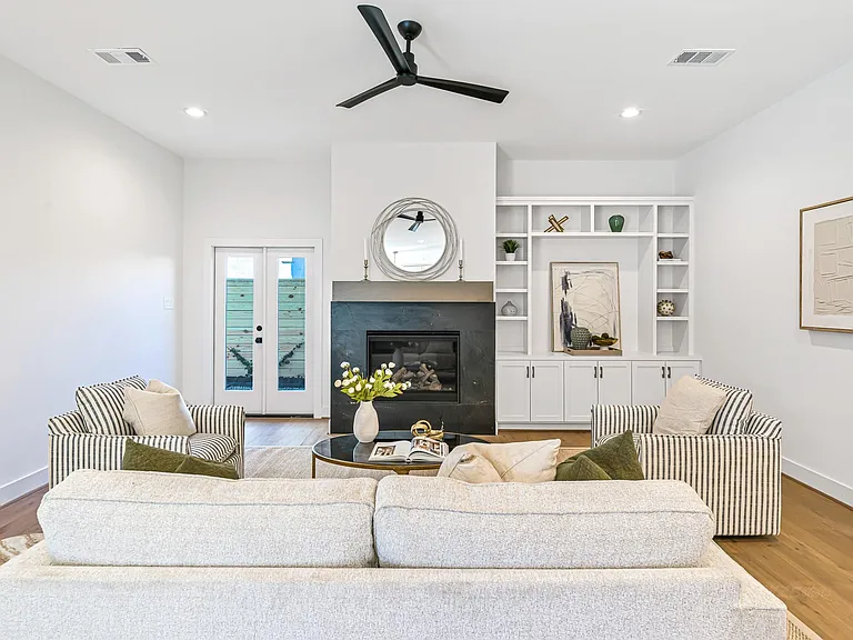 1207 Tabor St — Photo 19