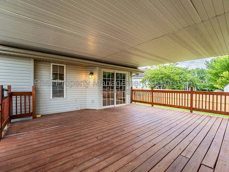 813 Daniel Ln — Photo 24