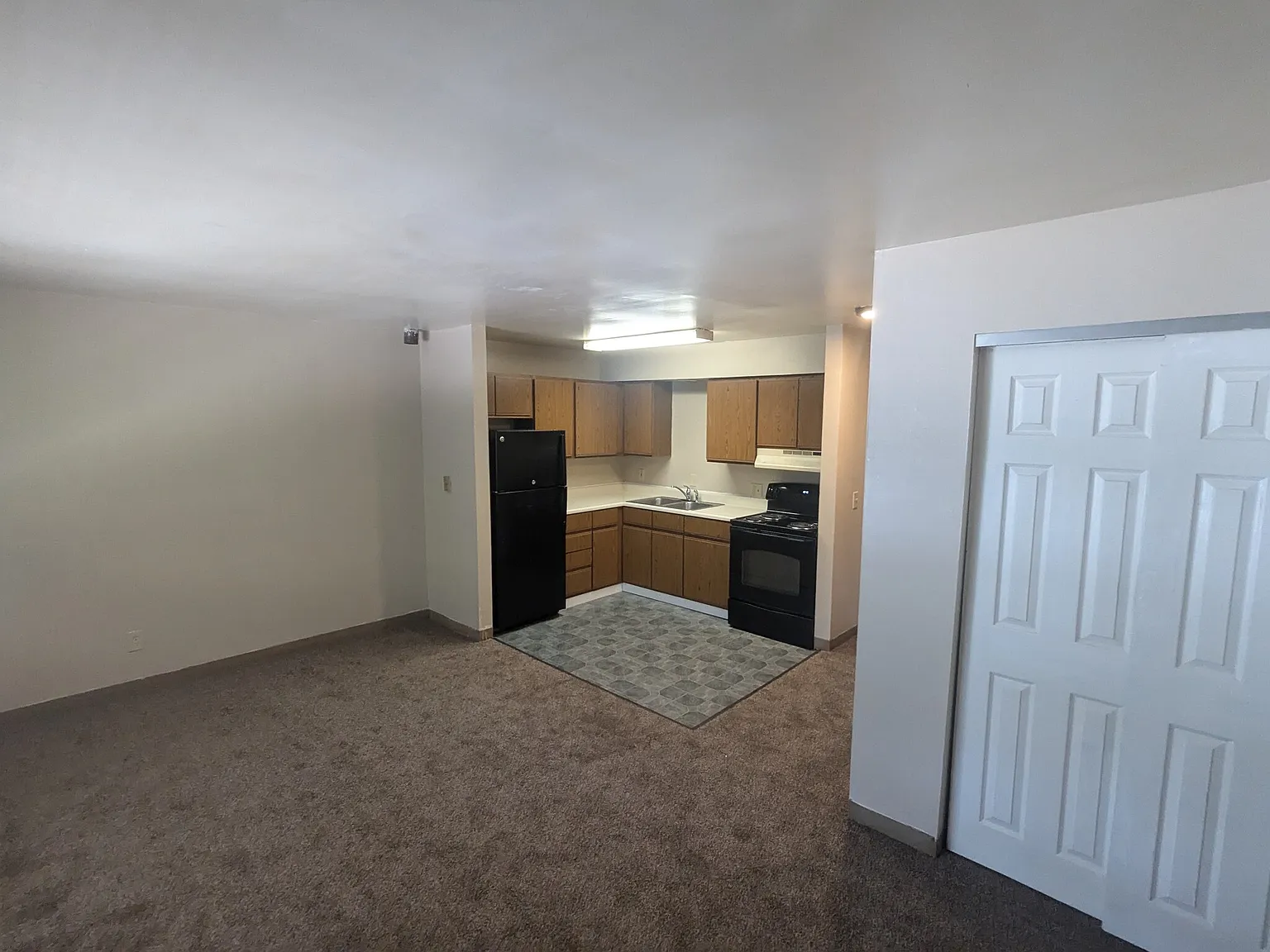 1 bed, 555 sqft, $800 — Photo 4