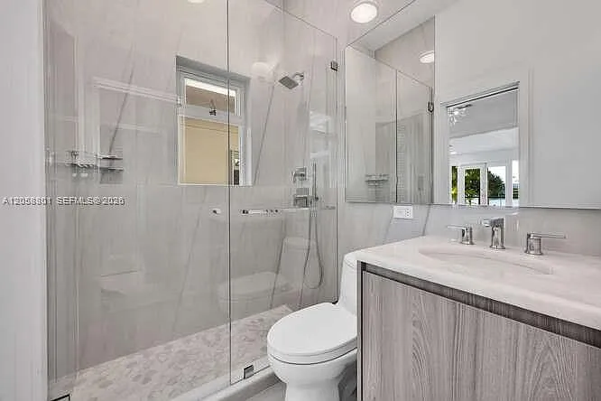 621 N Mashta Dr — Photo 23