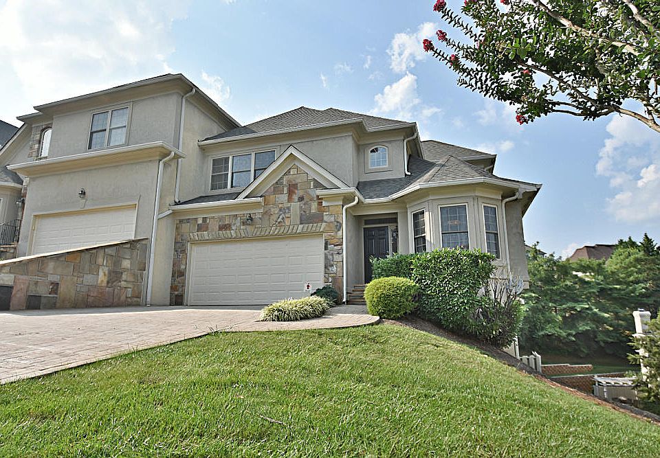 1st image of 1026 Spy Glass Way #4/2400
