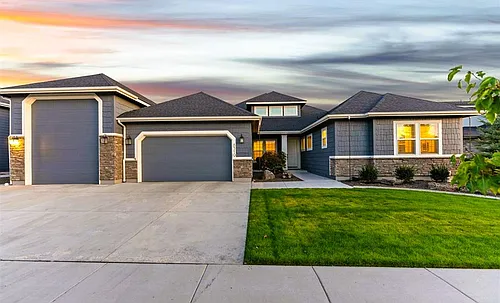 8319 W Sparks Lake Dr Photo 1