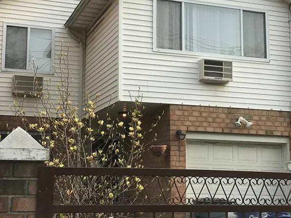 2226 Norton Avenue image 1 of 37