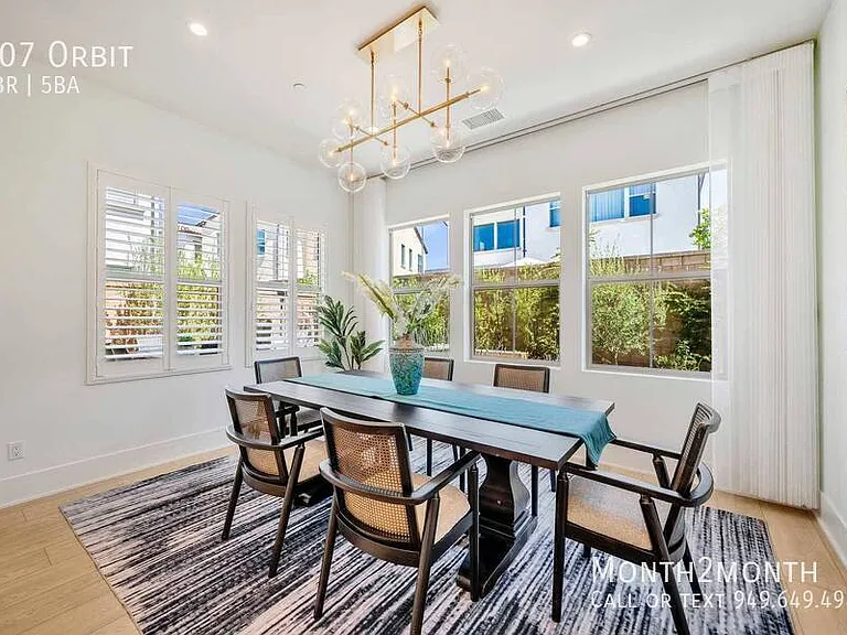 107 Orbit — Photo 13