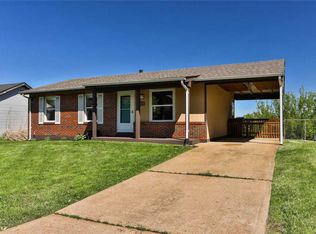 2522 Weymouth Dr, High Ridge, MO 63049