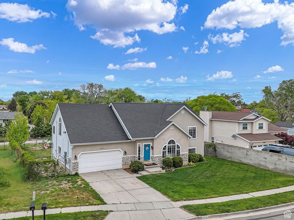 11134 S Hawkwood Dr, Sandy, UT 84094