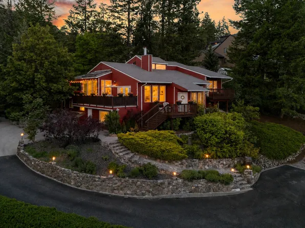 1532 Klein Rd, West Kelowna, BC V1Z 3H5