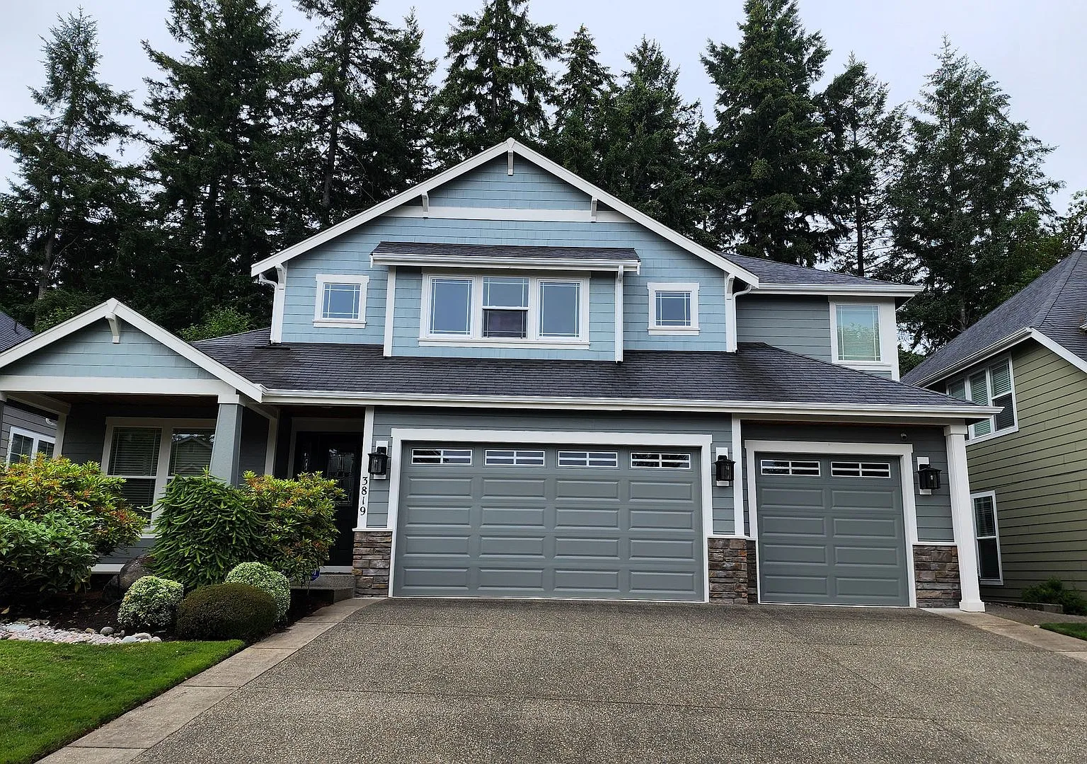 Beautiful Campus Glen 4-Bedroom! — Photo 1