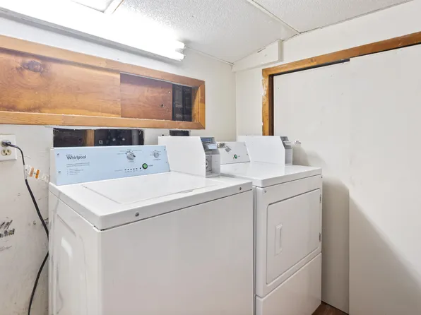 7073 Kennedy Boulevard image 25 of 49