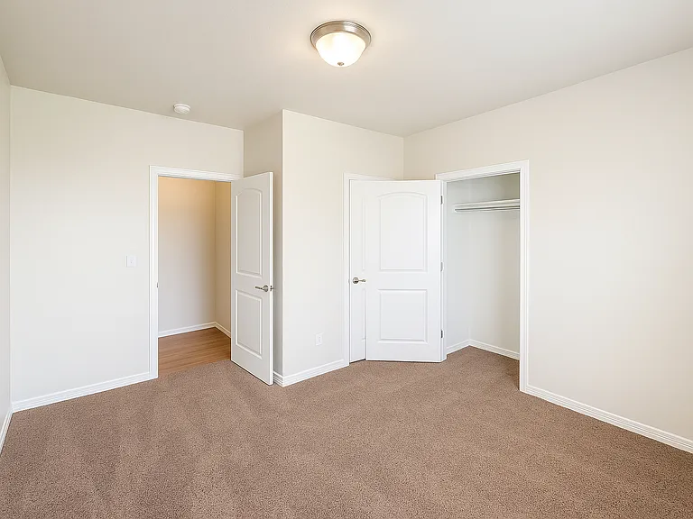 426 W 200th St N #307 — Photo 18